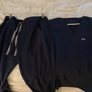 Figs Dark Harbor Scrub Set